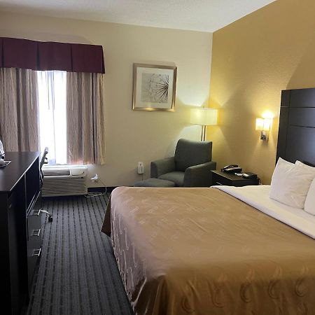 Quality Inn Richmond Airport Sandston Exteriér fotografie