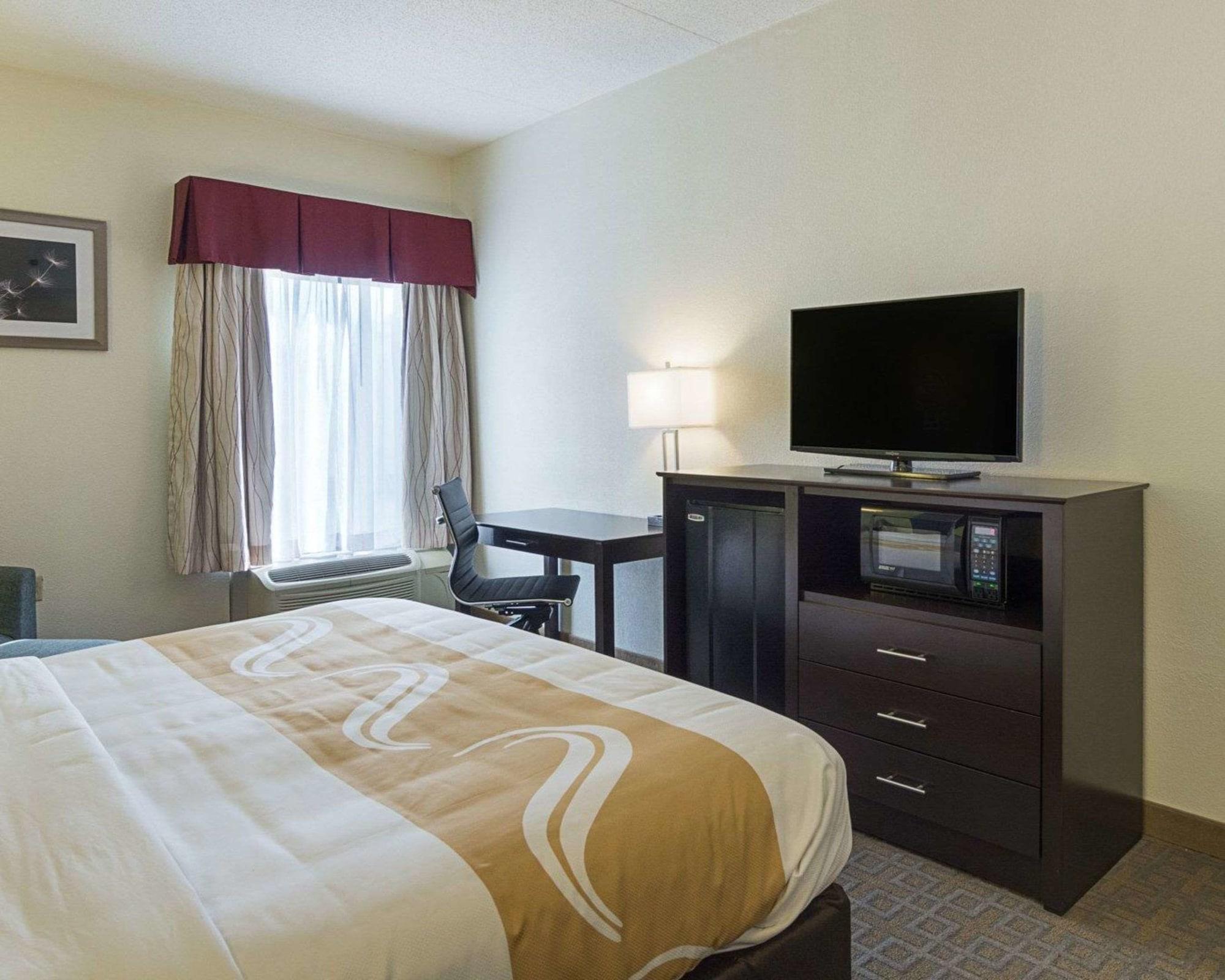 Quality Inn Richmond Airport Sandston Exteriér fotografie