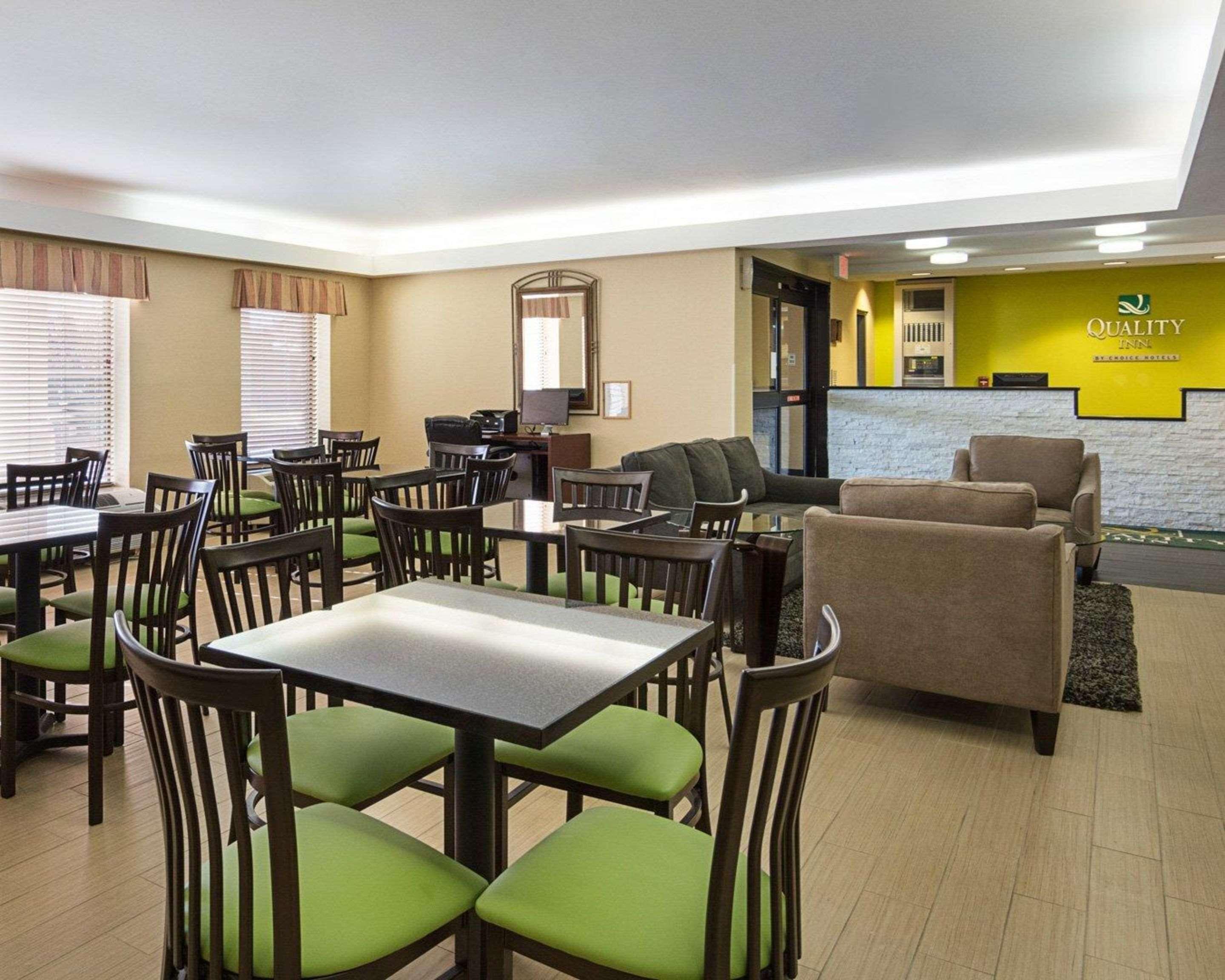 Quality Inn Richmond Airport Sandston Exteriér fotografie