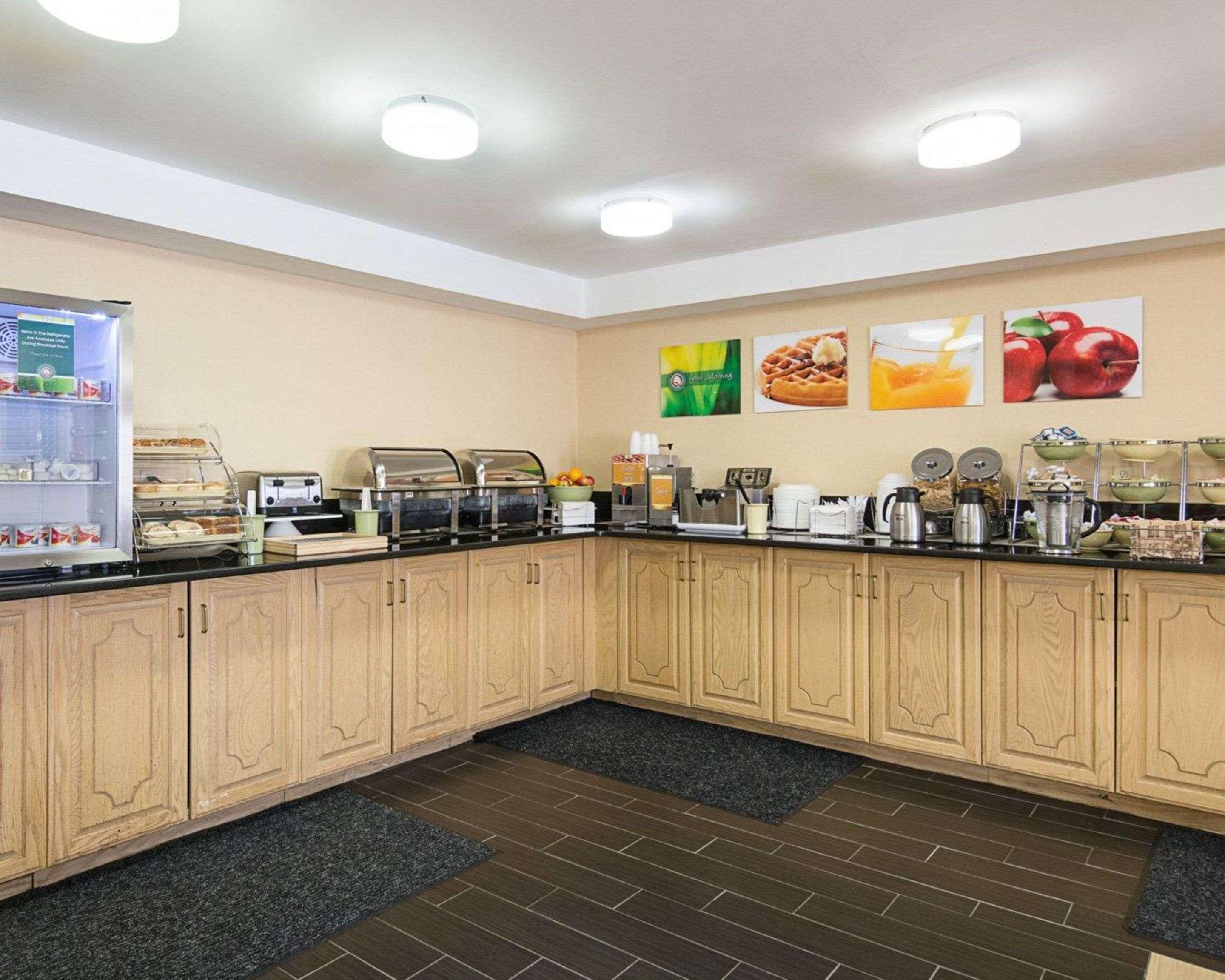 Quality Inn Richmond Airport Sandston Exteriér fotografie