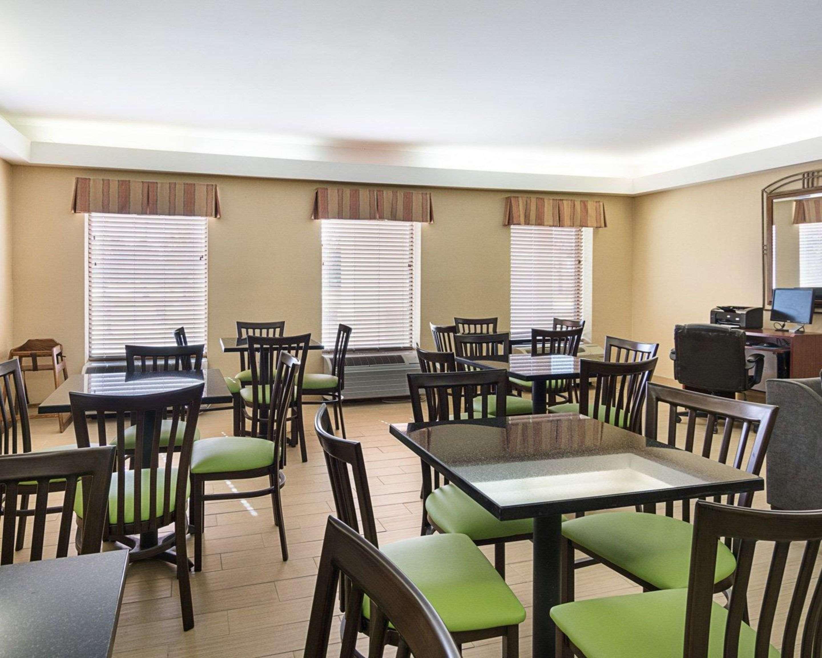 Quality Inn Richmond Airport Sandston Exteriér fotografie