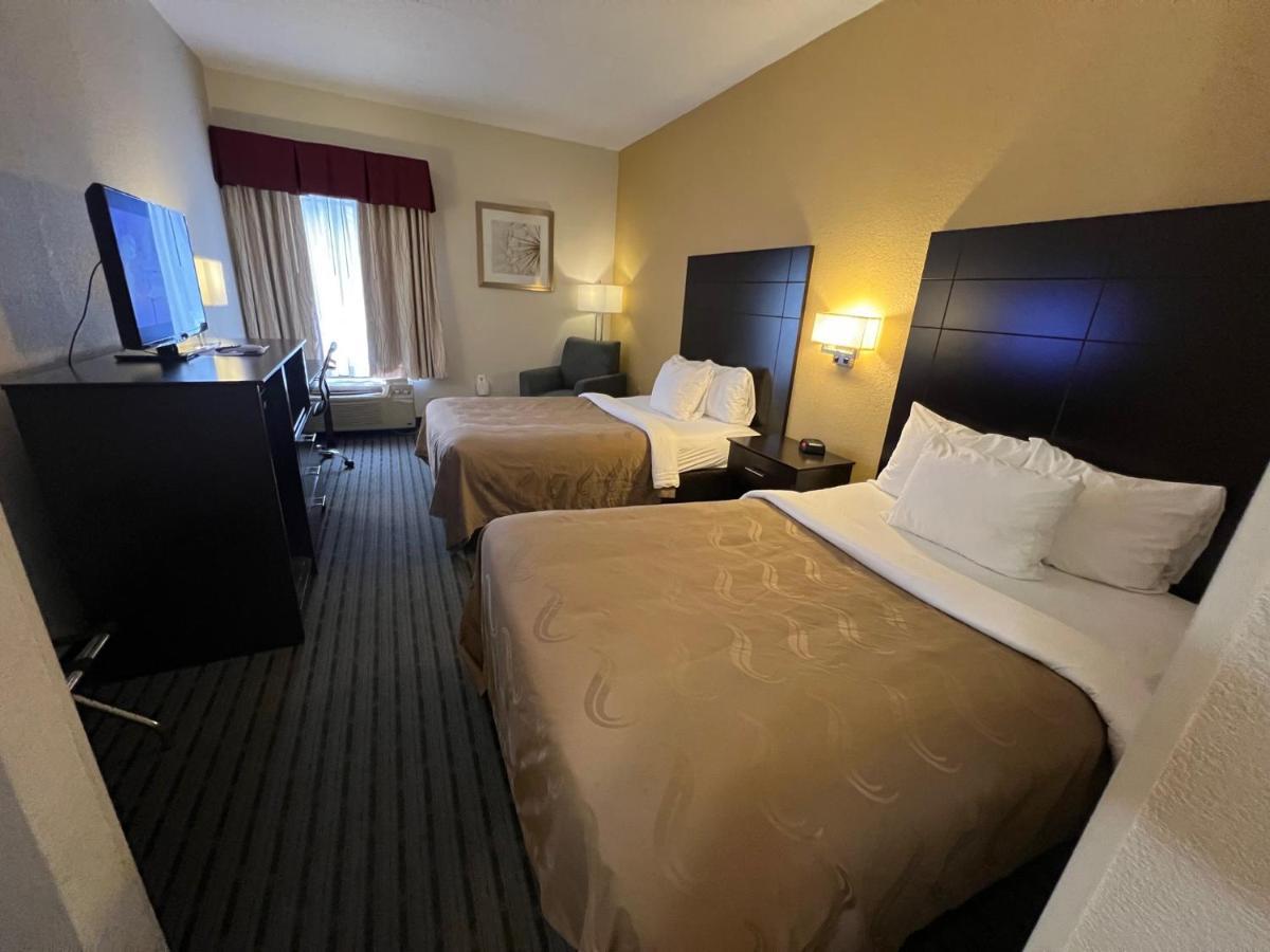 Quality Inn Richmond Airport Sandston Exteriér fotografie