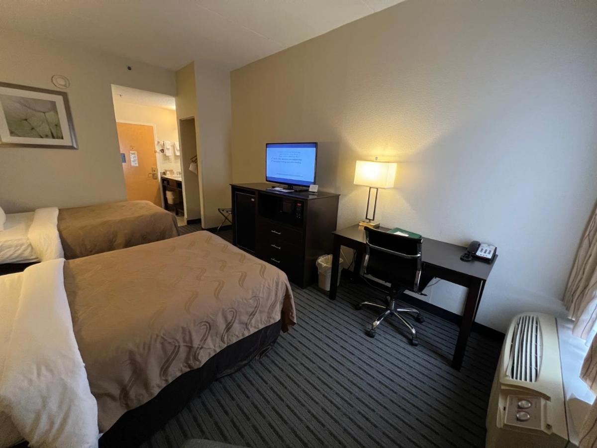 Quality Inn Richmond Airport Sandston Exteriér fotografie